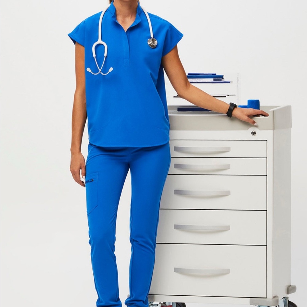 Figs Rafela scrub top and bottom - Picture 8 of 8